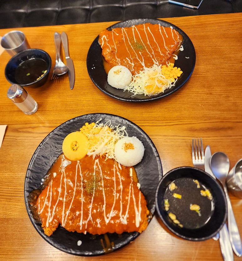 길동이왕돈까스 이미지