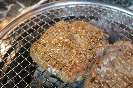 맛좋은 고기마을 이미지