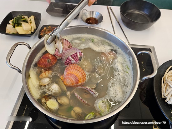 우리밀칼국수 이미지