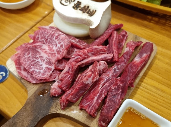 돌쇠네식육식당 이미지