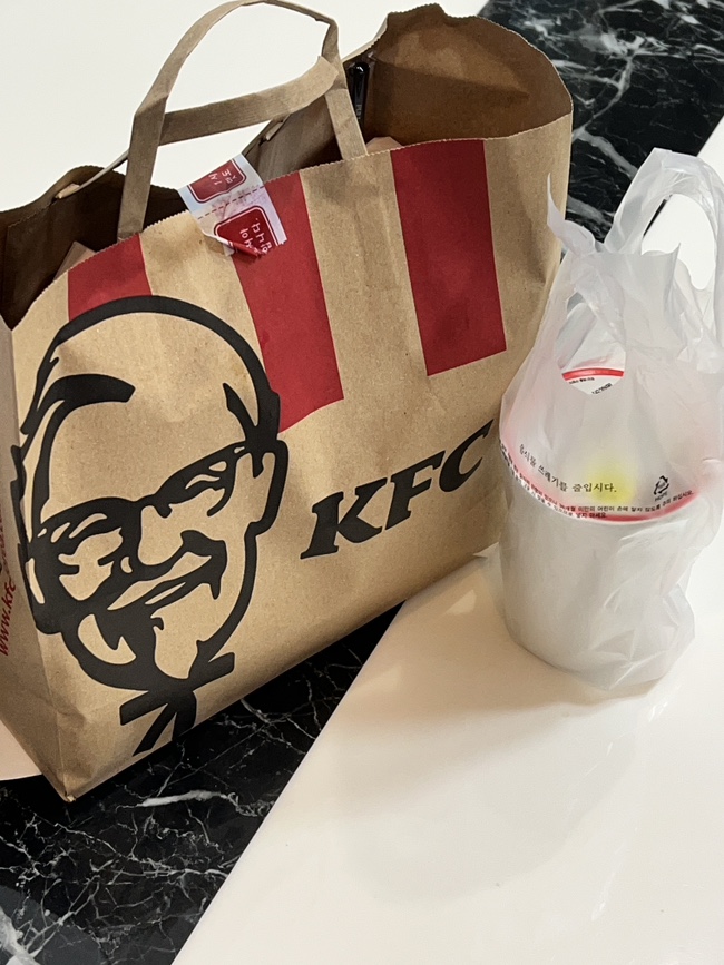 KFC용인명지DT 이미지