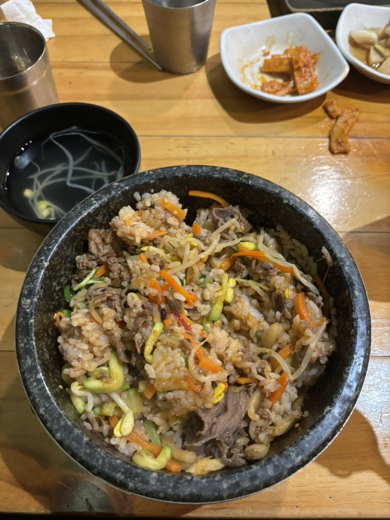 밥빔비 이미지