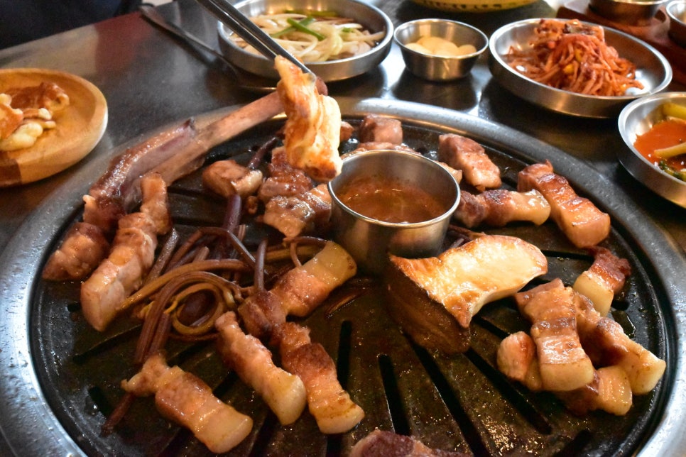 제주흑돼지감성돈협재본점 이미지