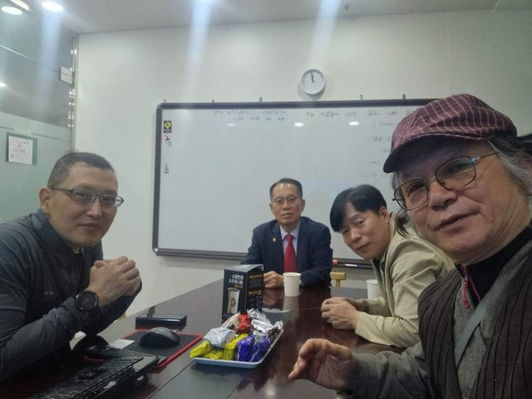 (주)이템하우스 이미지