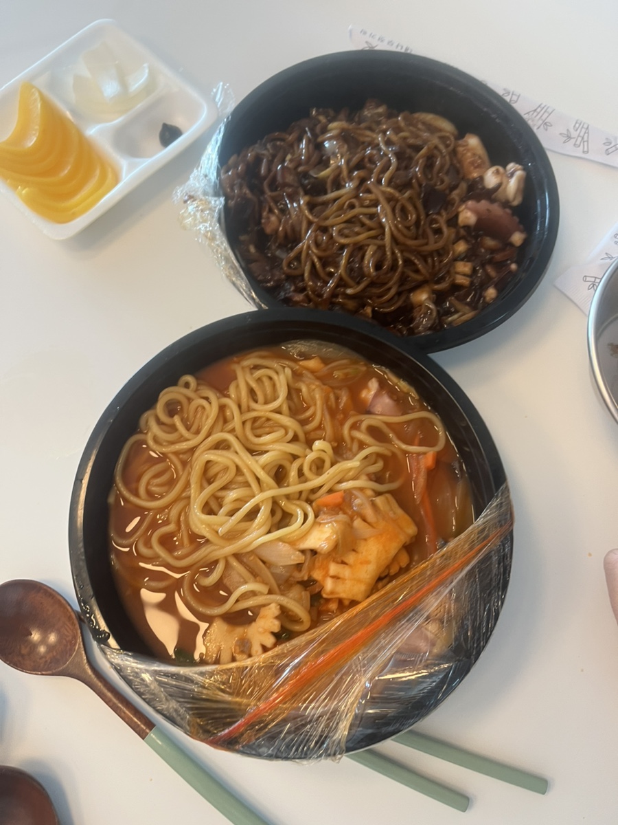 청년반점&청년커피 이미지