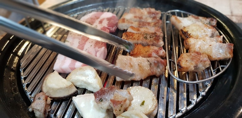 뚱이네삼겹 이미지