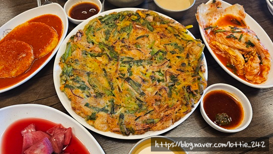 유가네칼국수 이미지