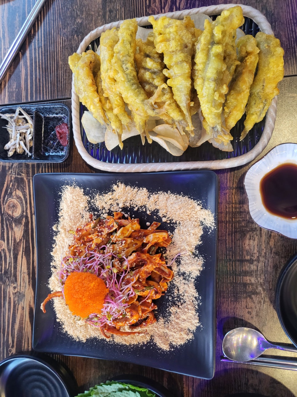 멸치집 이미지
