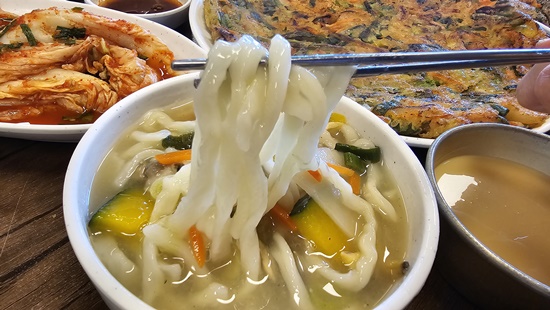 (주)유가네 이미지