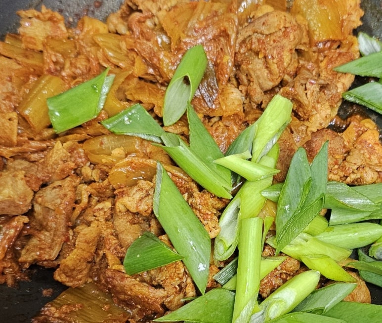 알콩달콩돼지김치찌개 이미지