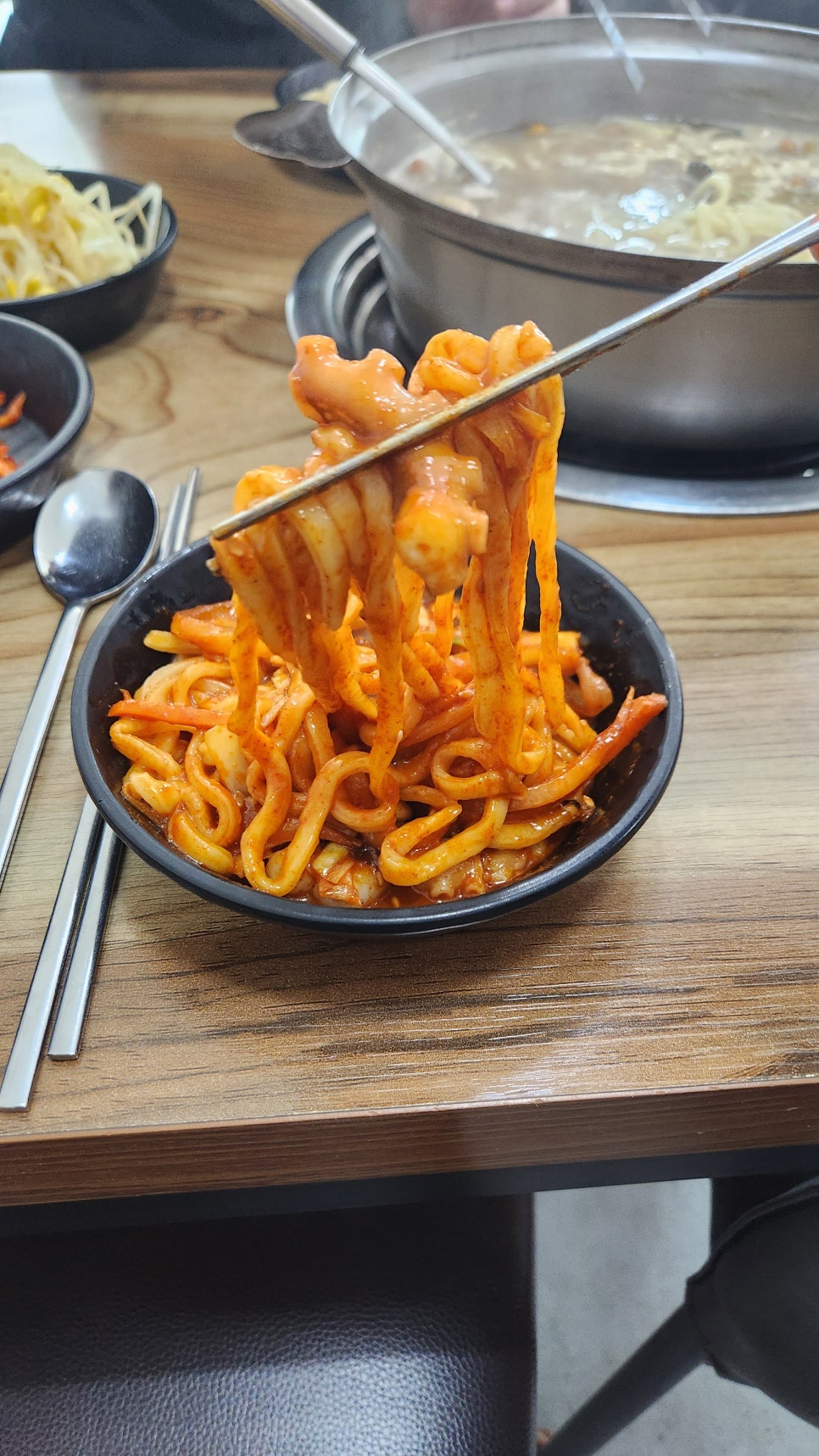 일품칼국수 이미지