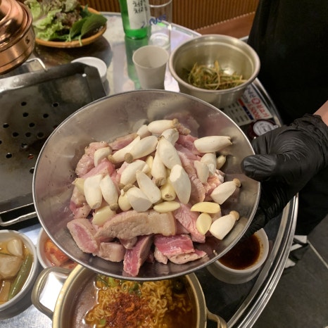 친구뒷고기 이미지