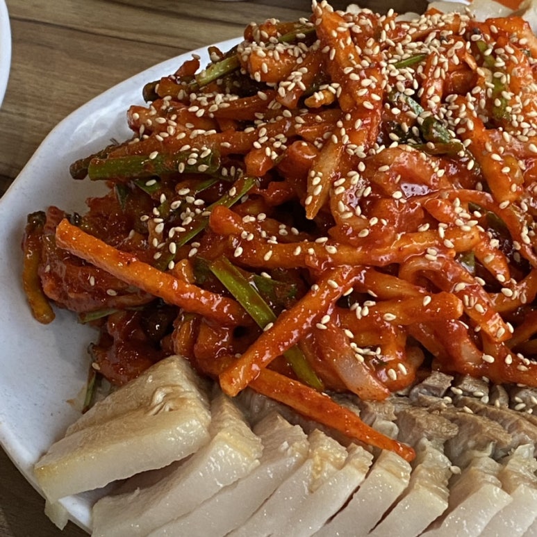 본가한치보쌈 이미지