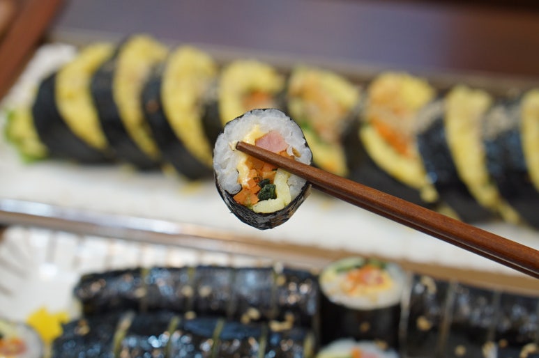 어른아이,김밥 이미지