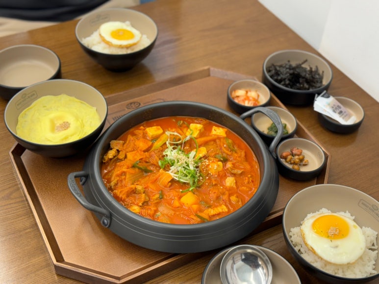 1992덮밥&짜글이스퀘어원점 이미지