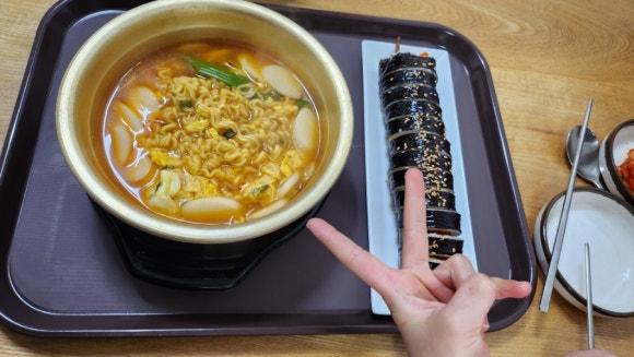 뚝배기 꼬마김밥 이미지