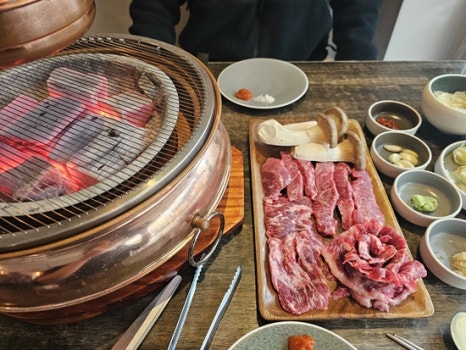 돼지당 이미지