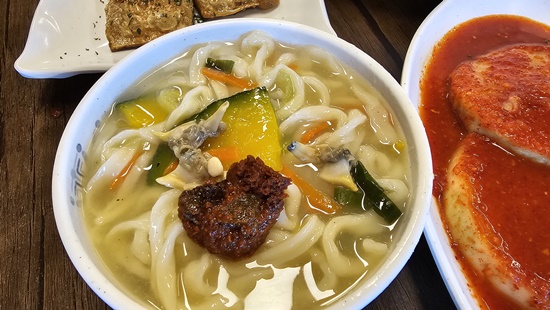 맛칼국수 이미지
