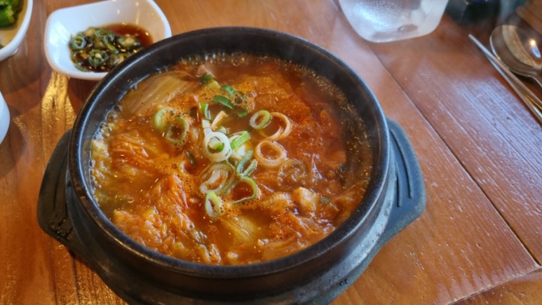 관저칼국수 이미지