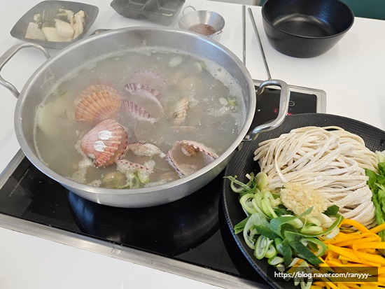 우리밀칼국수 이미지