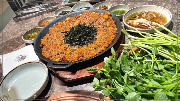 홀릭식당 이미지