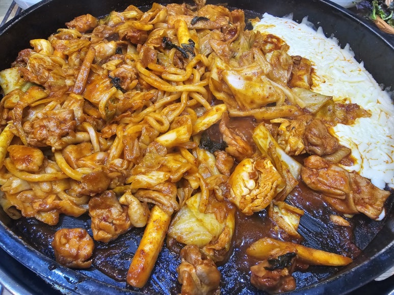 신선메밀막국수닭갈비 이미지