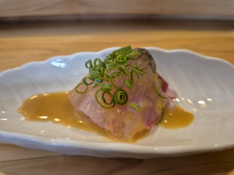 와려 이미지