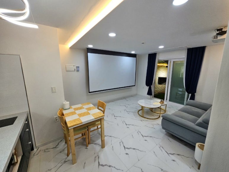 골드미펜션 이미지