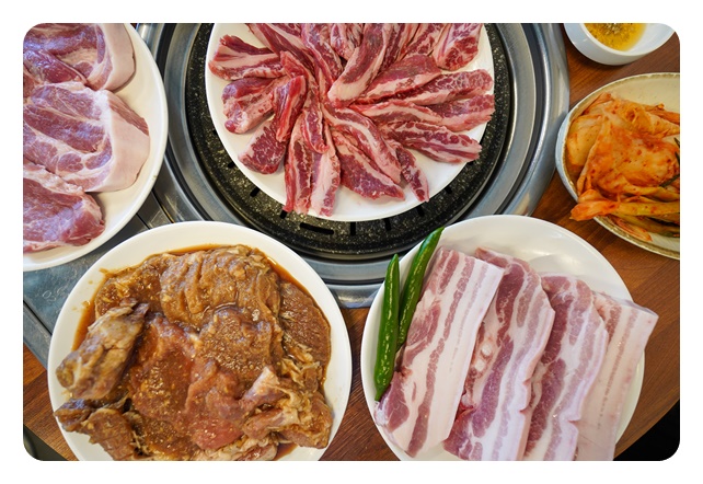 명작숯불갈비 이미지