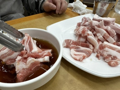 괴산불고기정육점 이미지
