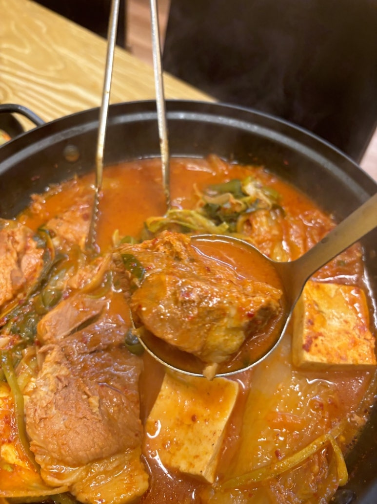 팔당돼지수제갈비 이미지