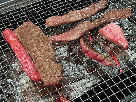 숲속한우 이미지