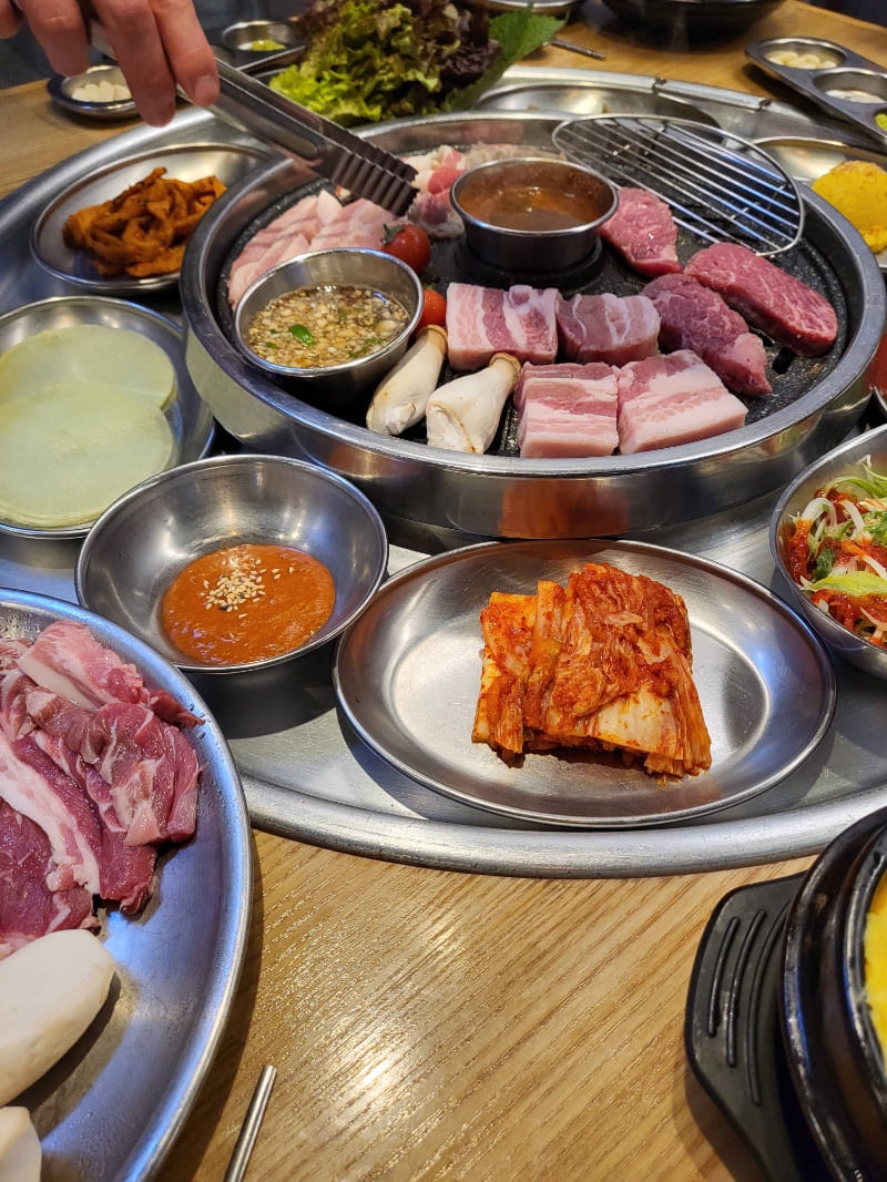 쟁반닭발 이미지