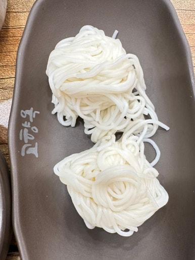 고향옥얼큰순대국 삼평점 사진 8