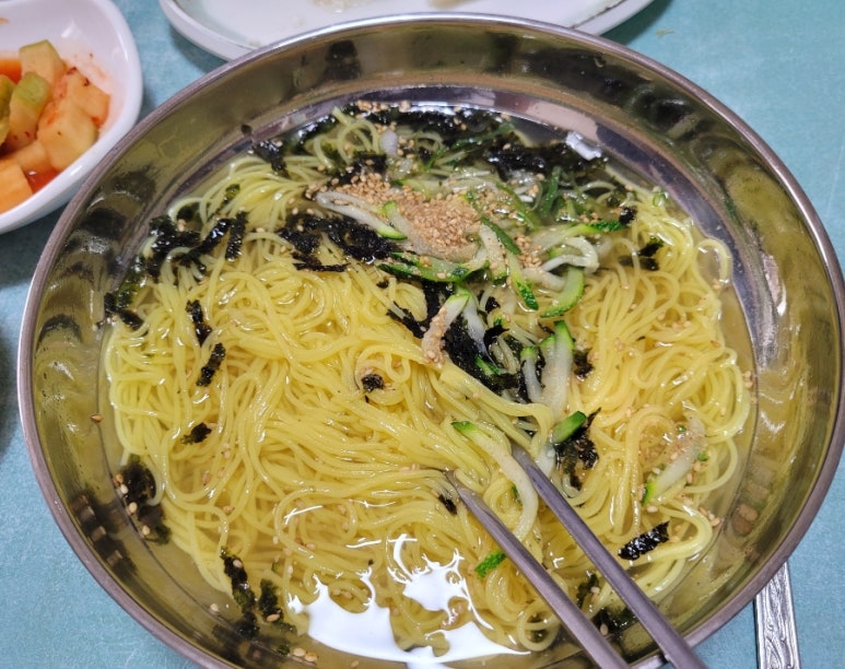 대가잔치국수 이미지