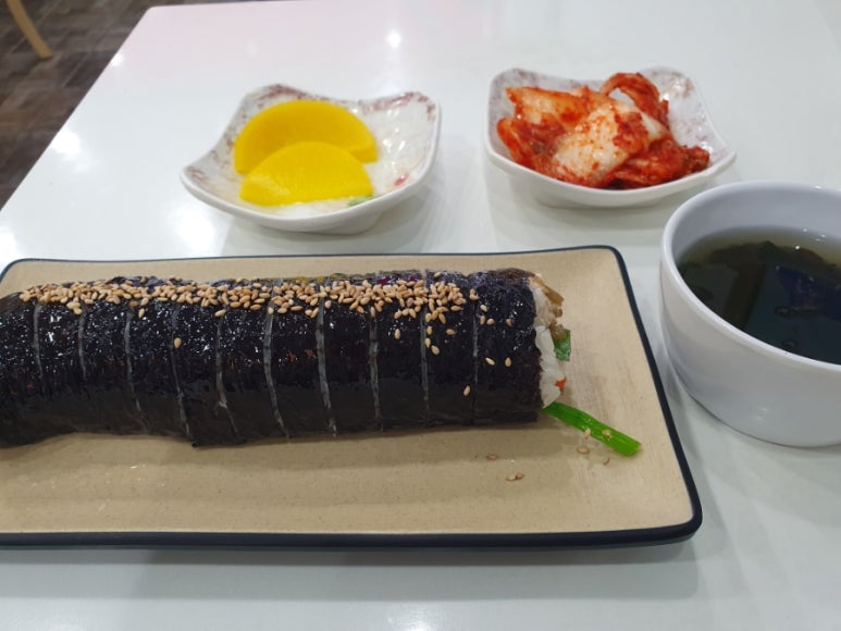 산들김밥 이미지