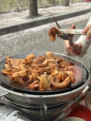 여기오면돈돼지 이미지