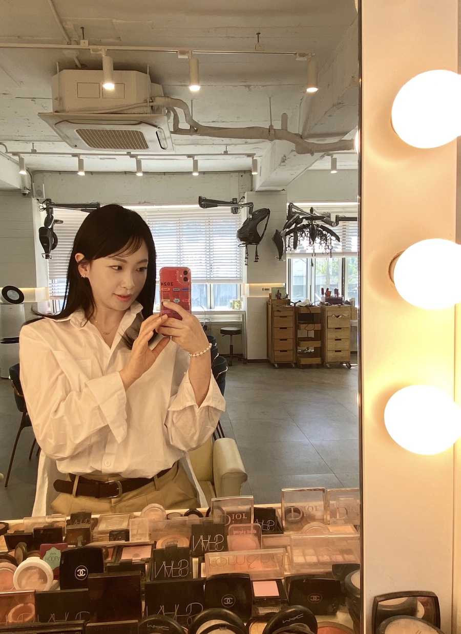 윤희살롱 이미지