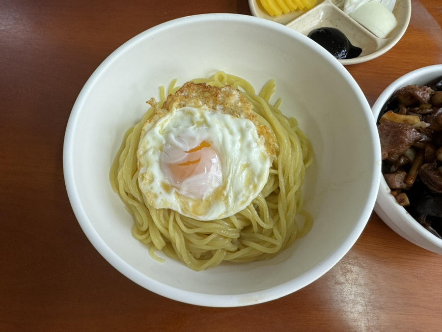동네반점 이미지