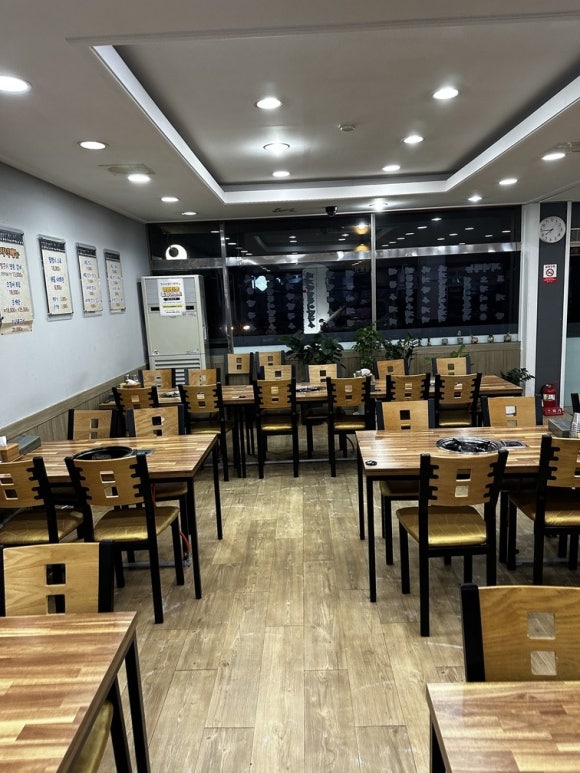 항아리얼큰이칼국수 이미지