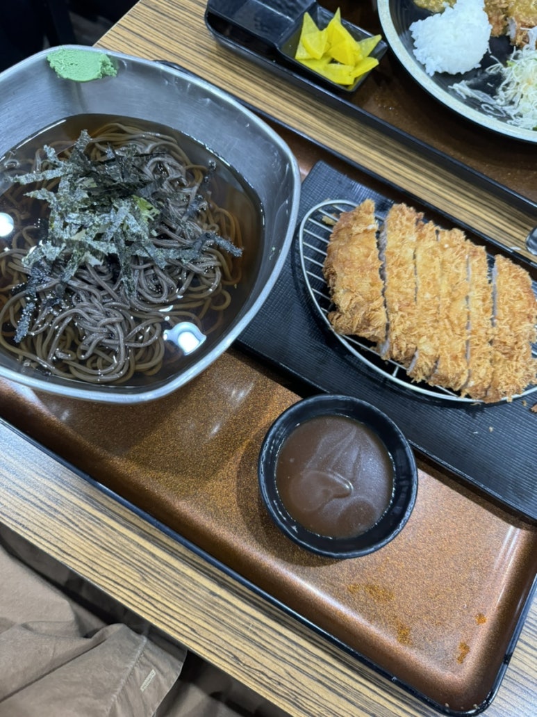 돈가스시 이미지