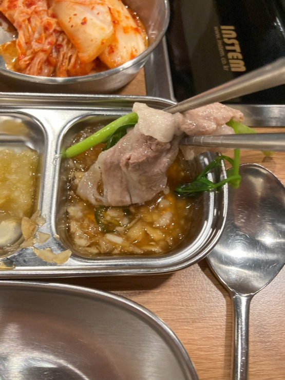 방이편백육분삼십 이미지