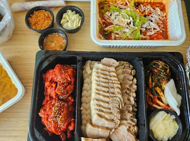 꿀단지보쌈 이미지