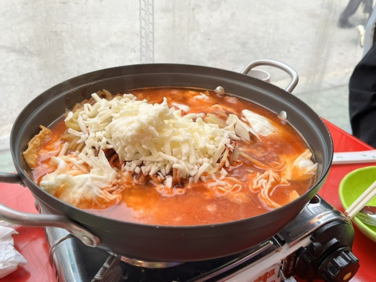 쭘마즉석떡볶이 이미지