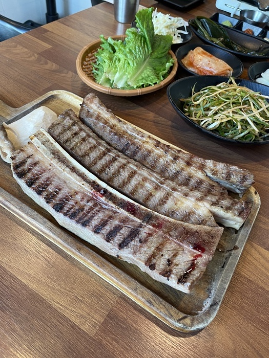 팔뚝갈비 이미지