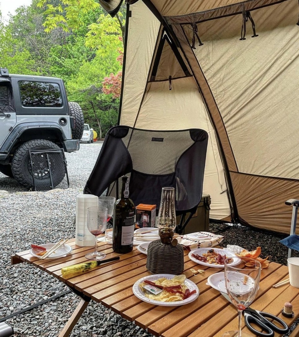 돌집야영장 이미지