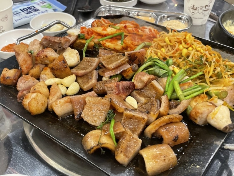 찐김해뒷고기 이미지