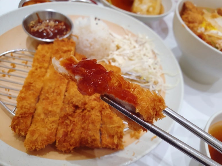 모모니쿠 이미지