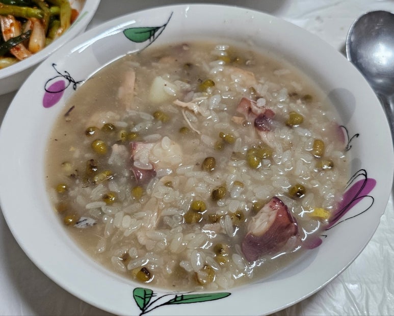 회춘식당 이미지
