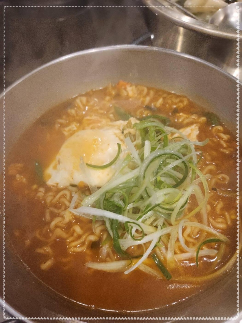 왕솥뚜까리 이미지